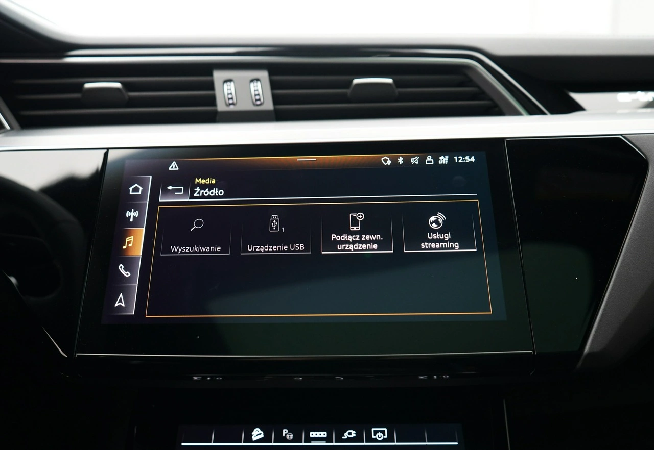 Audi Q8 - Zdjęcie 31