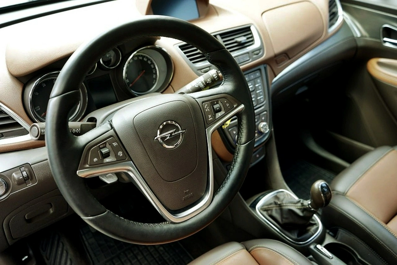 Opel Mokka - Zdjęcie 23