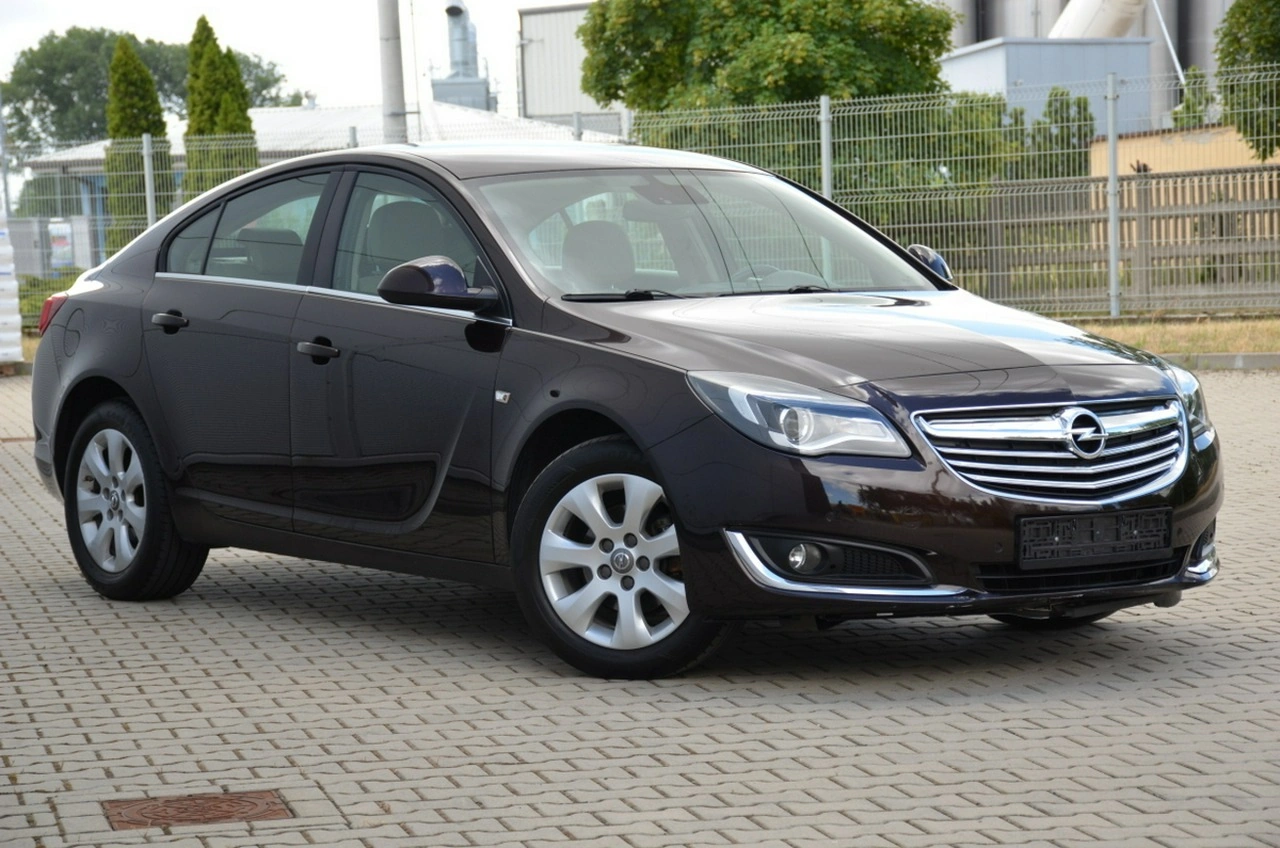 Opel Insignia - Zdjęcie 14