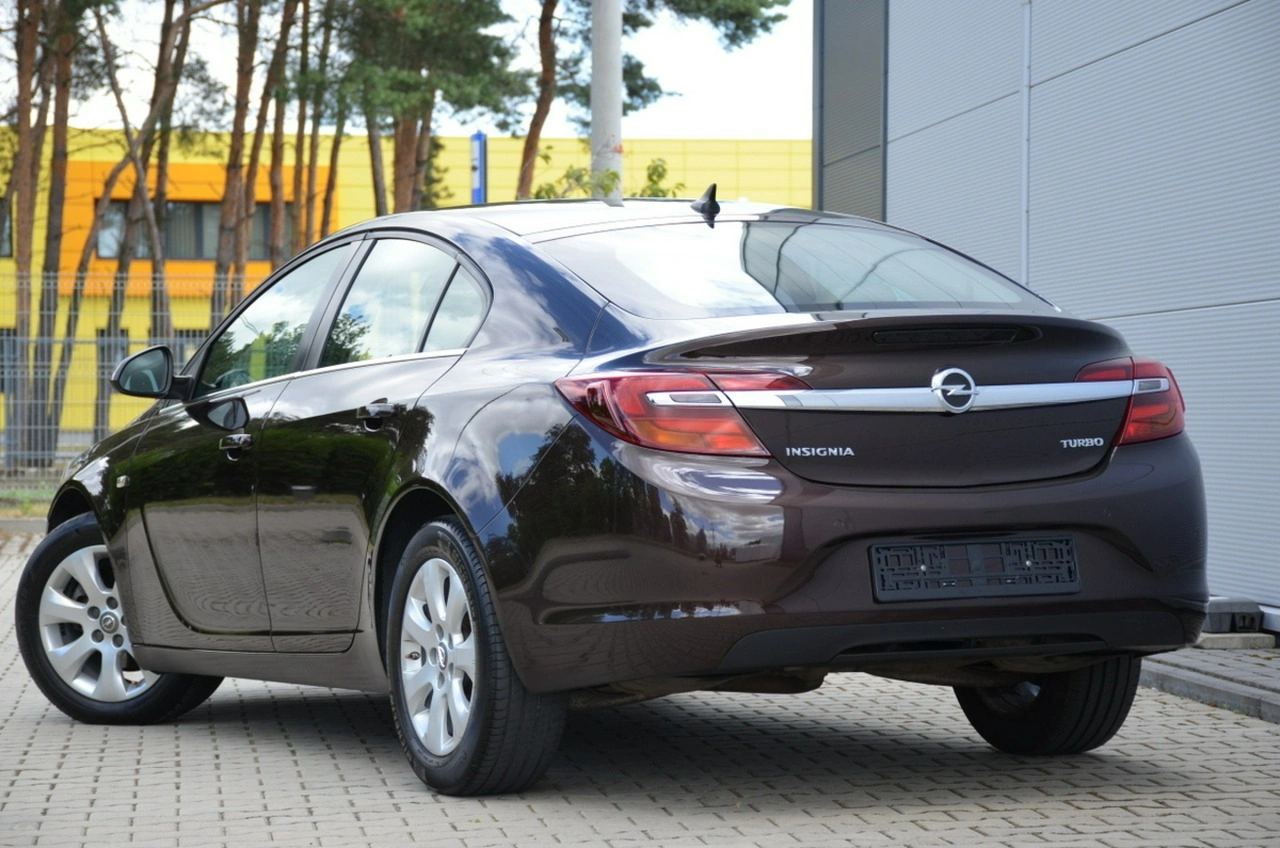 Opel Insignia - Zdjęcie 4