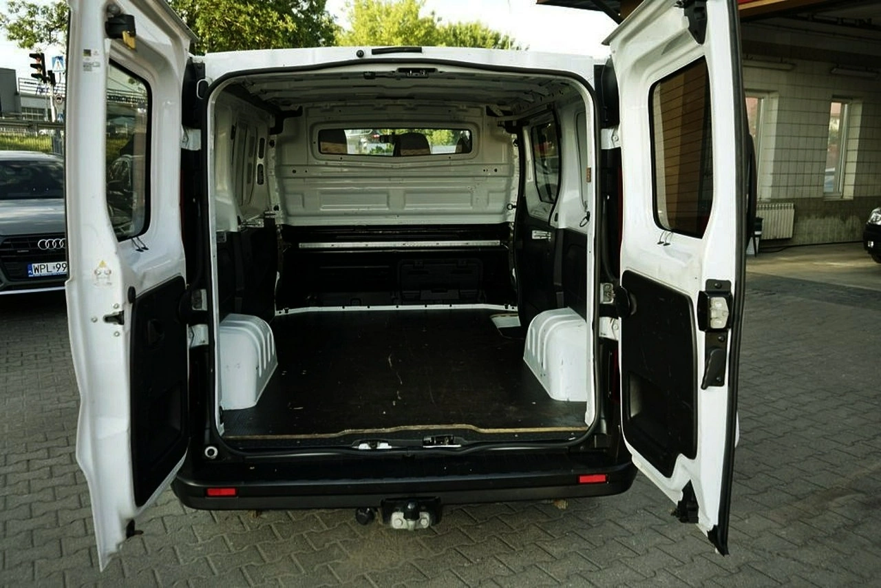 Renault Trafic - Zdjęcie 20