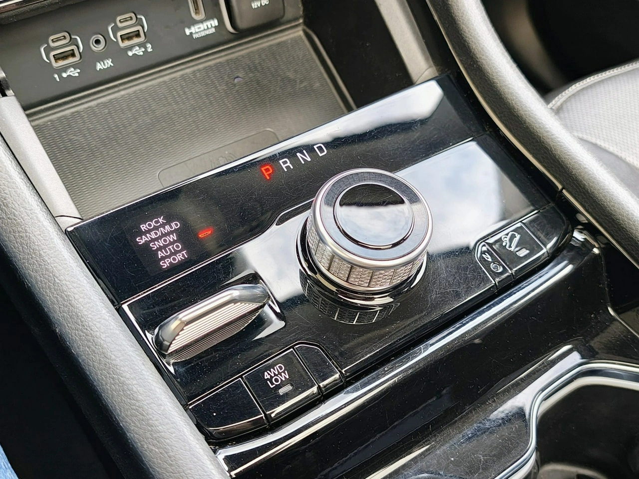 Jeep Grand Cherokee - Zdjęcie 27