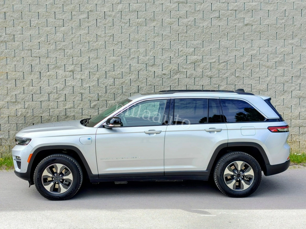 Jeep Grand Cherokee - Zdjęcie 6