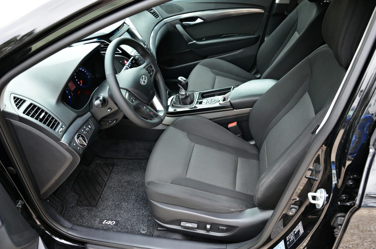 Hyundai i40 - Zdjęcie 30