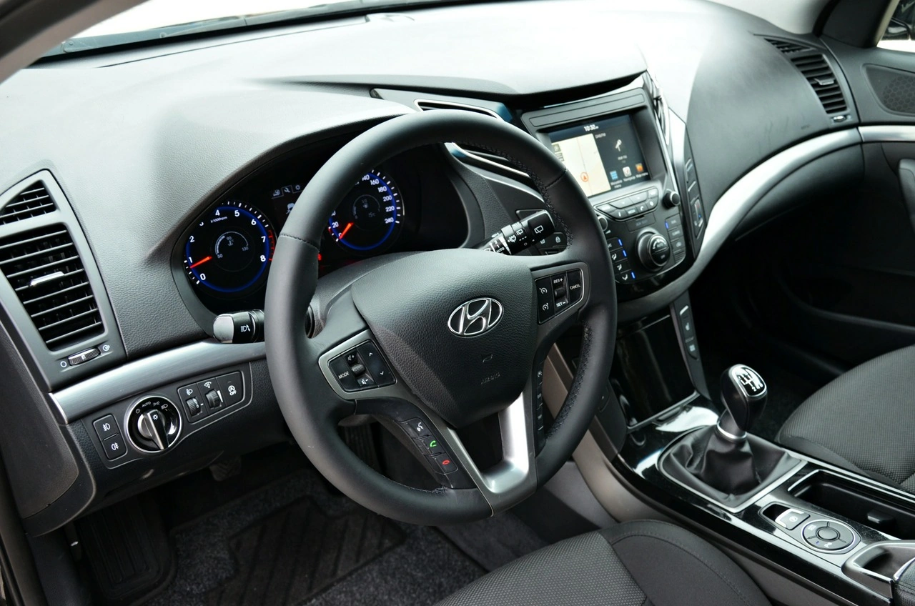 Hyundai i40 - Zdjęcie 31