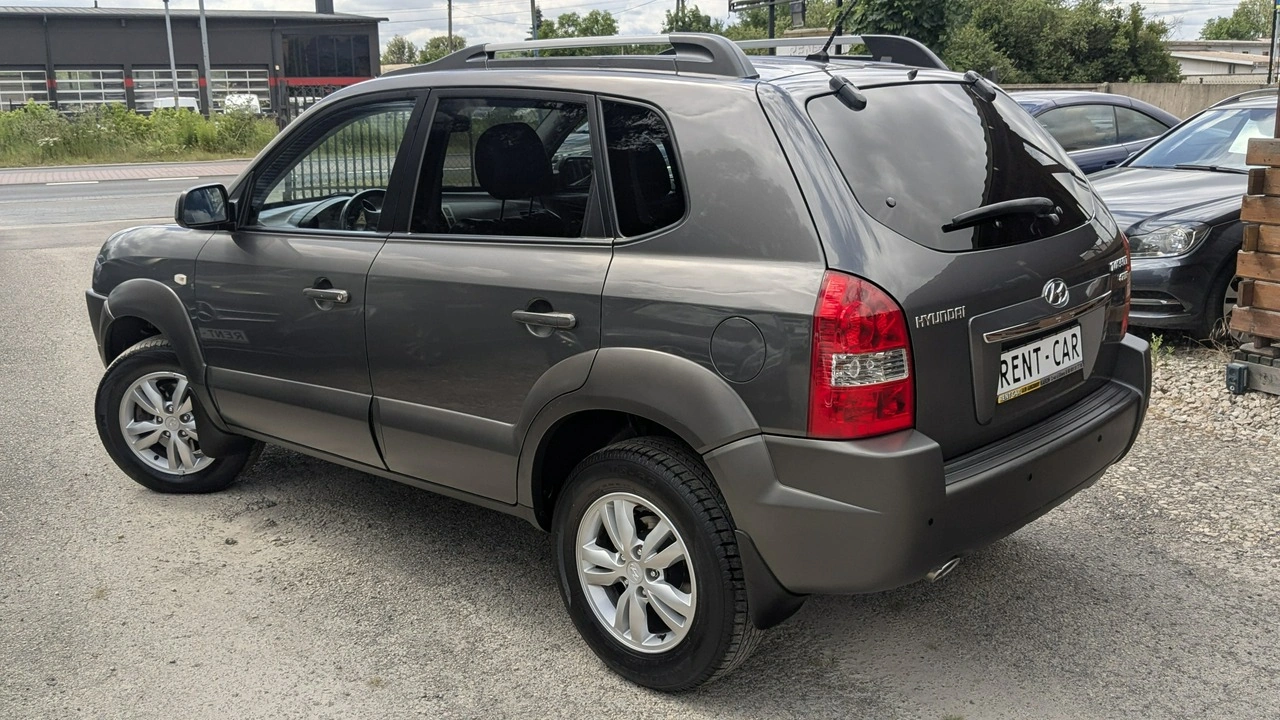 Hyundai Tucson - Zdjęcie 9