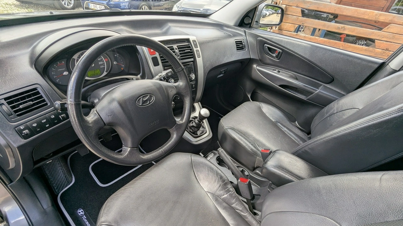 Hyundai Tucson - Zdjęcie 15