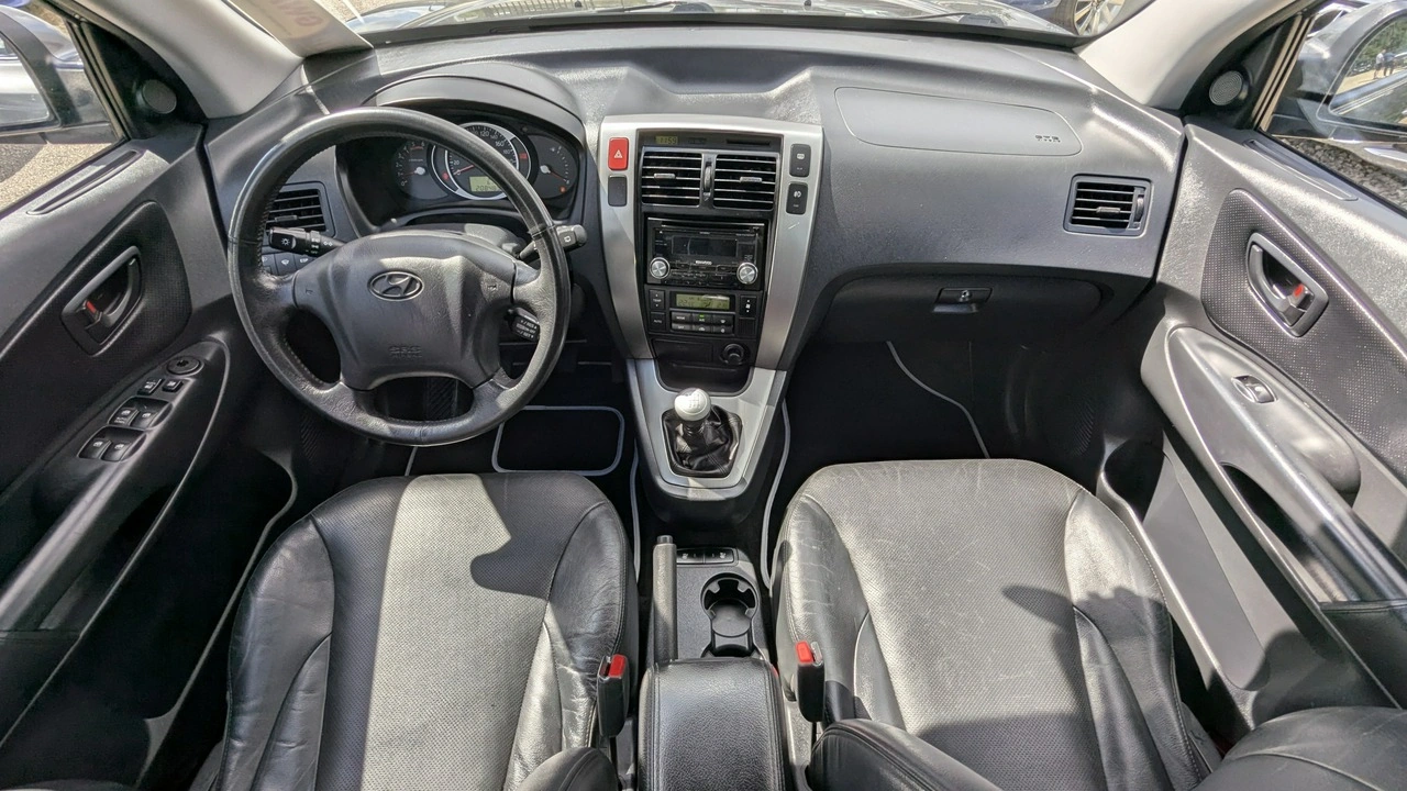 Hyundai Tucson - Zdjęcie 21