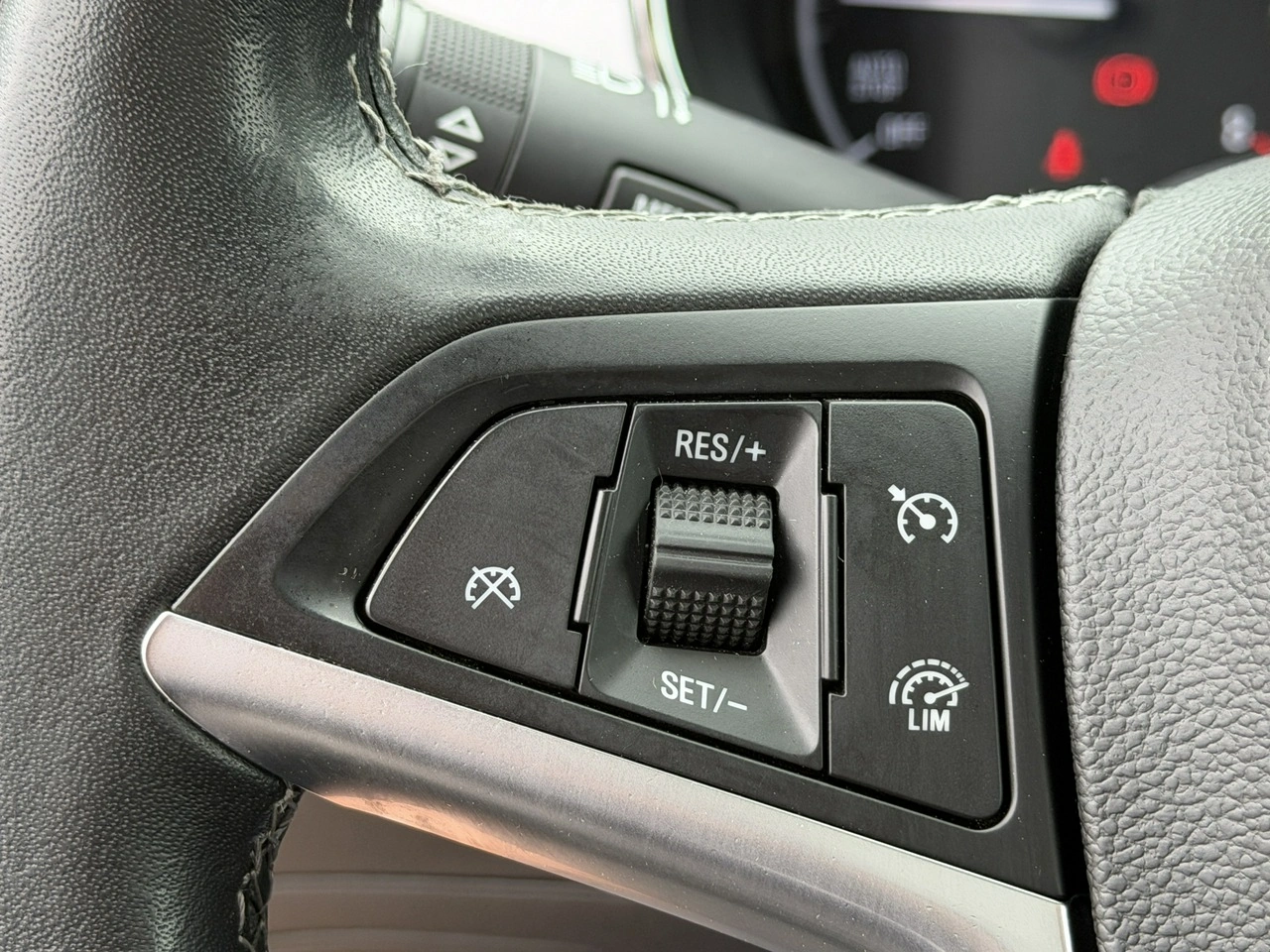 Opel Mokka X - Zdjęcie 23