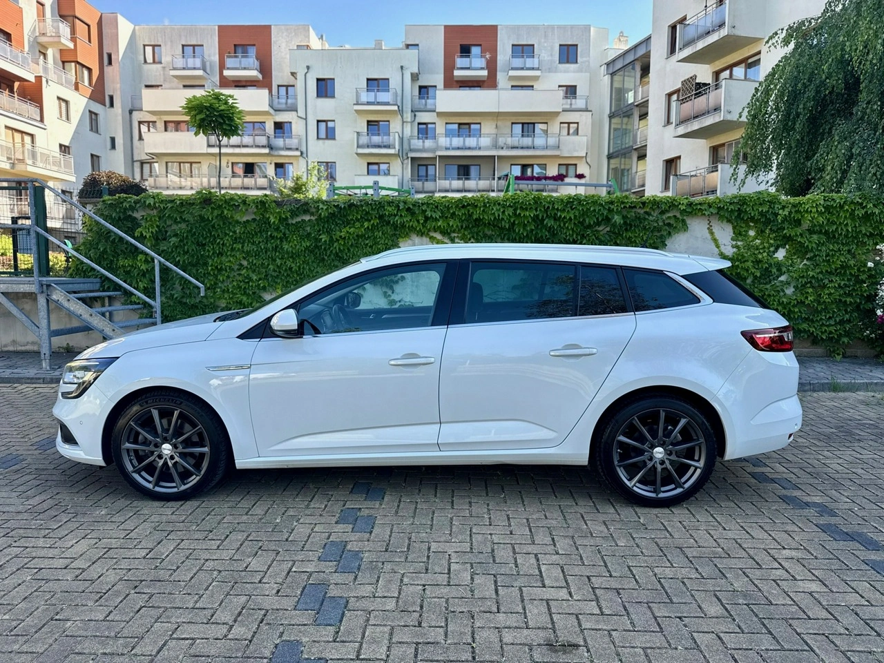 Renault Megane - Zdjęcie 9