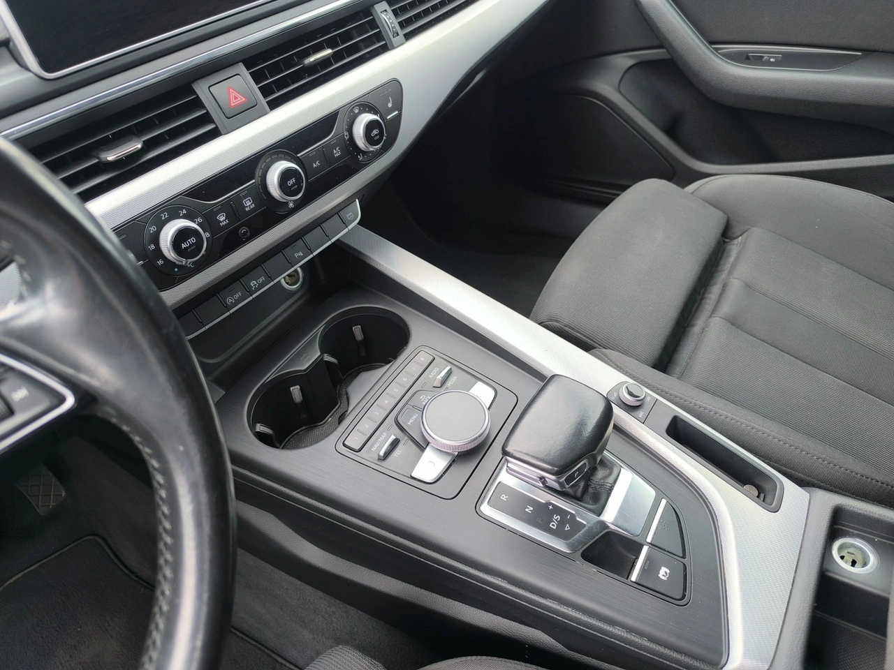 Audi A4 - Zdjęcie 15
