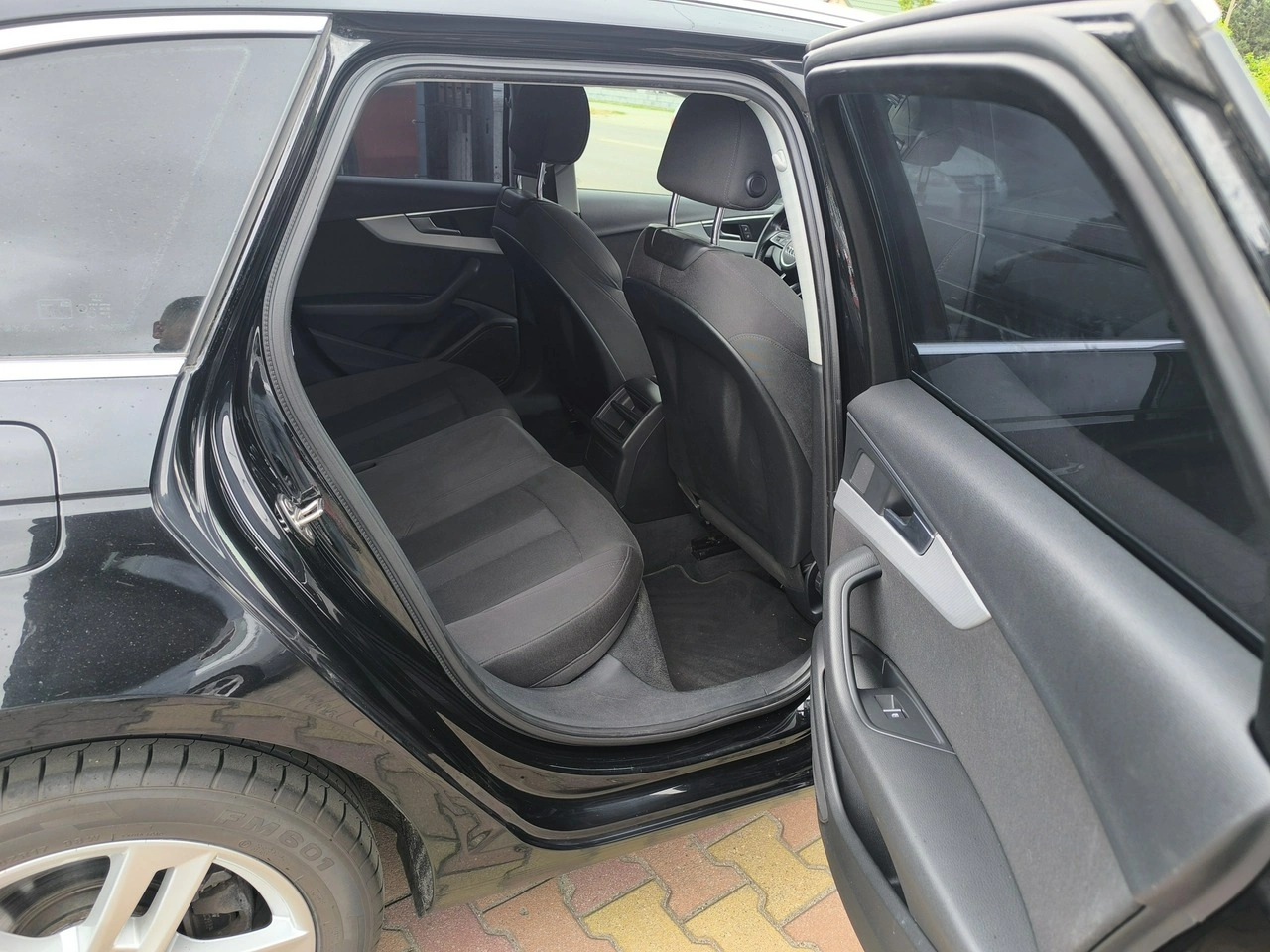 Audi A4 - Zdjęcie 25