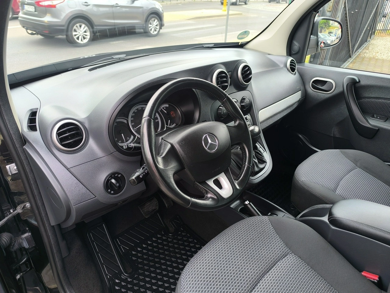 Mercedes Citan Tourer - Zdjęcie 13