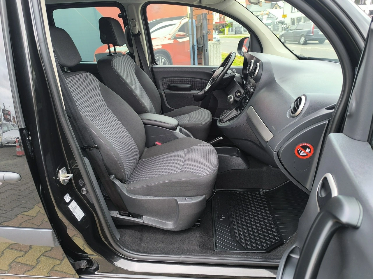 Mercedes Citan Tourer - Zdjęcie 23