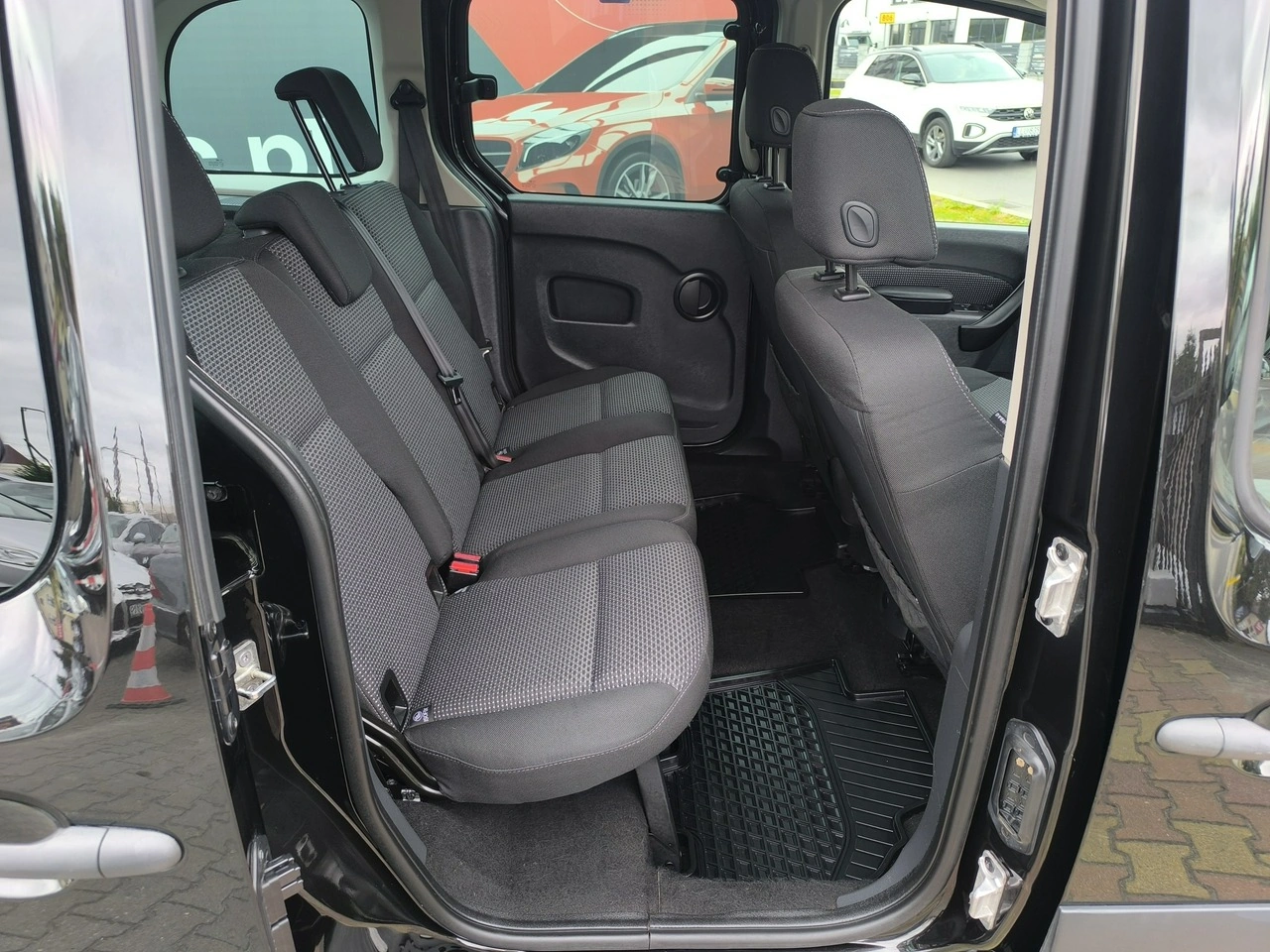 Mercedes Citan Tourer - Zdjęcie 25