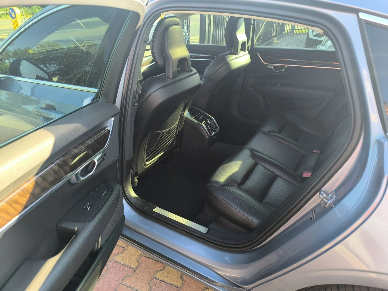 Volvo S90 - Zdjęcie 21