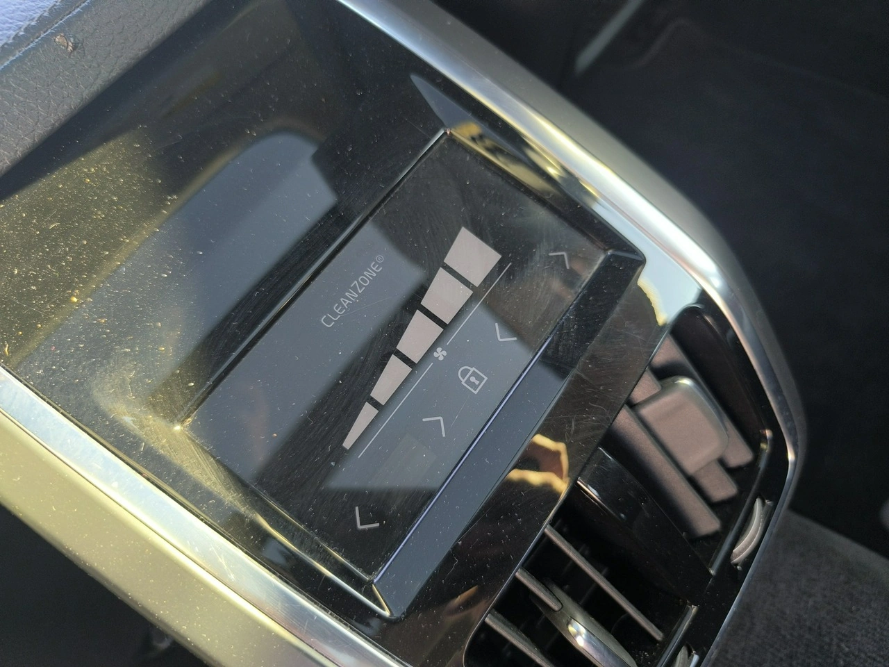 Volvo S90 - Zdjęcie 22