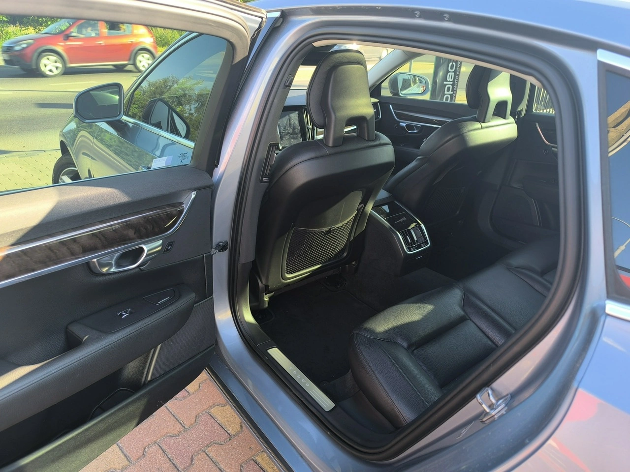 Volvo S90 - Zdjęcie 23