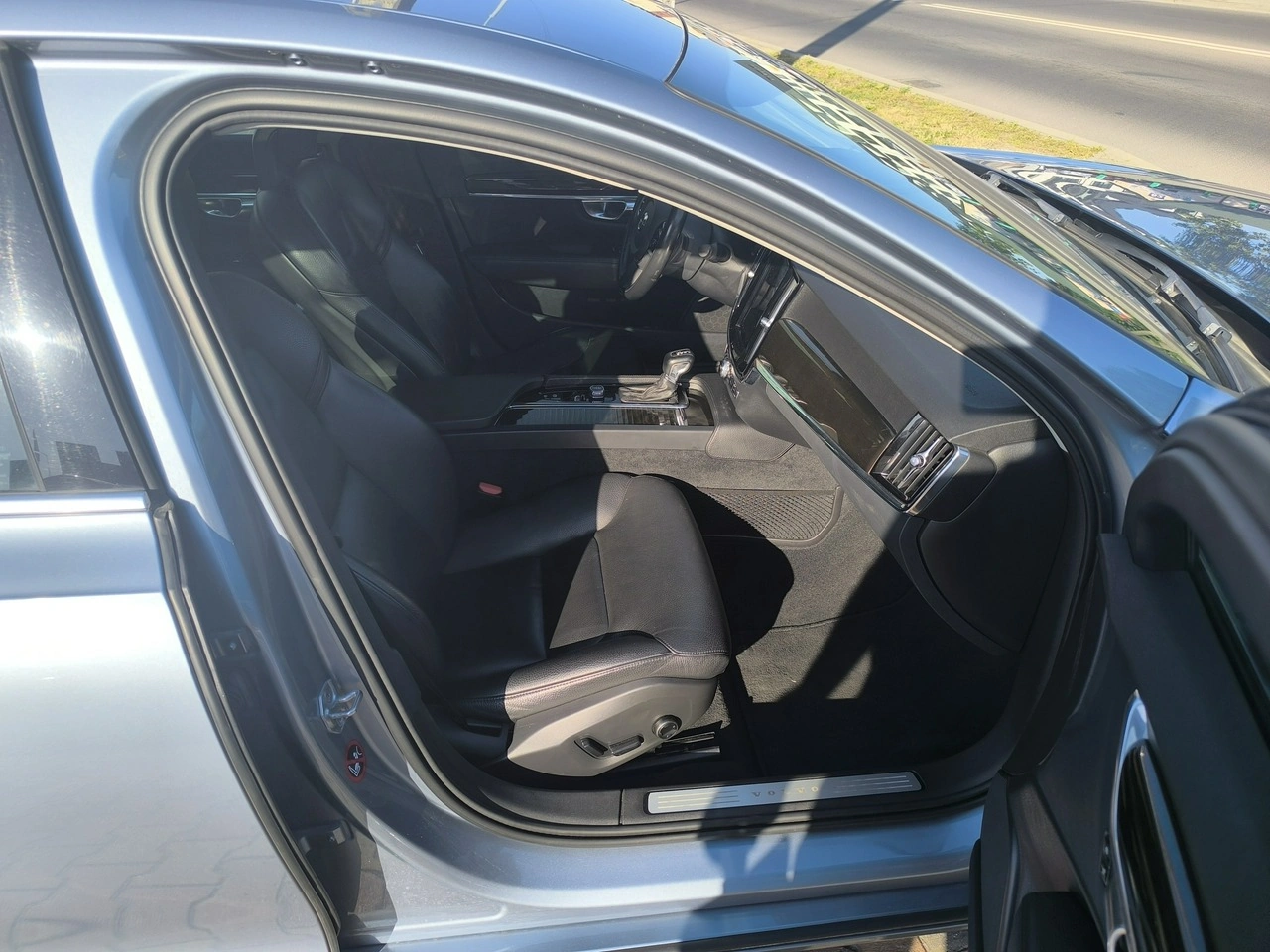 Volvo S90 - Zdjęcie 25