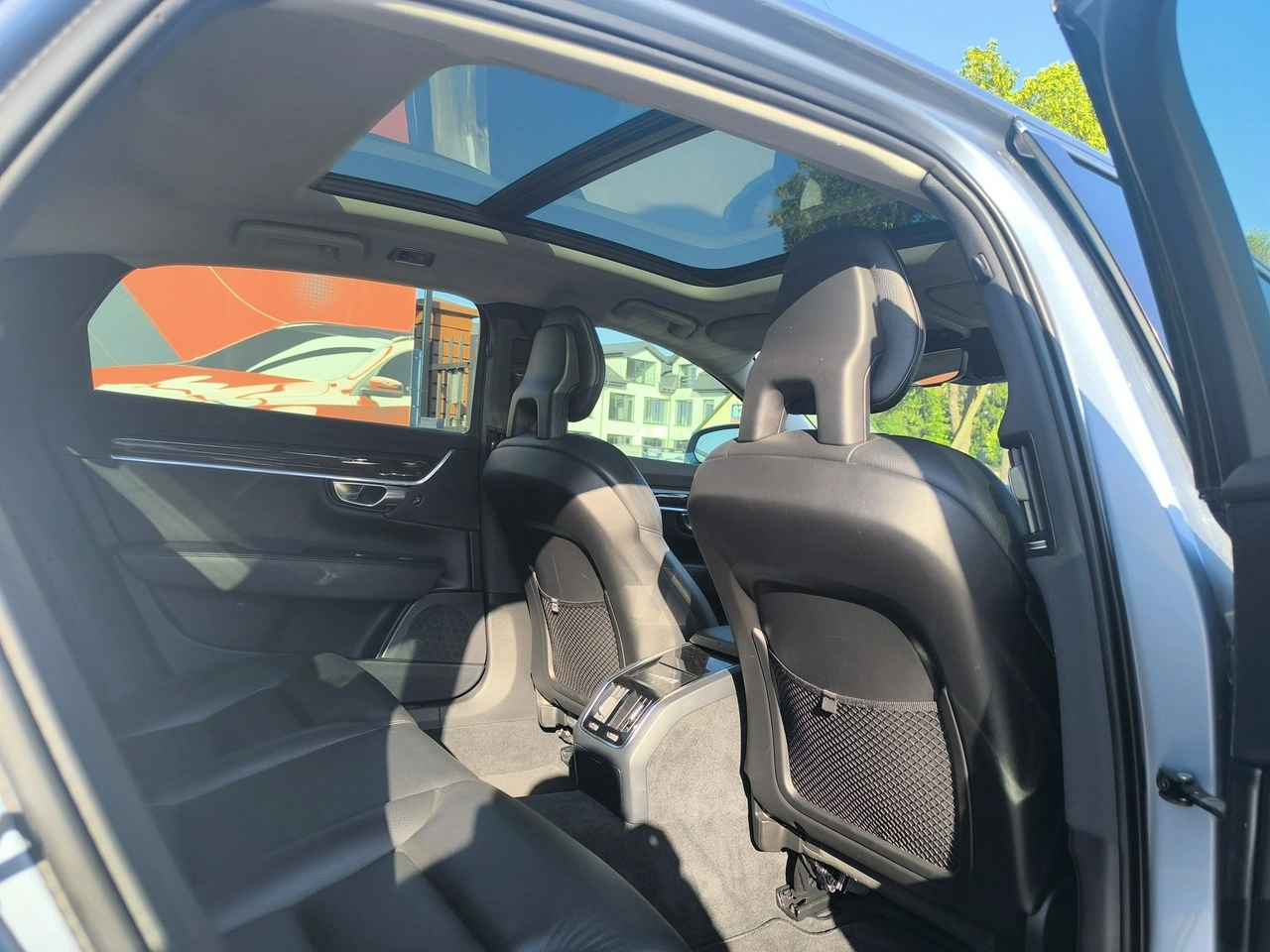 Volvo S90 - Zdjęcie 32