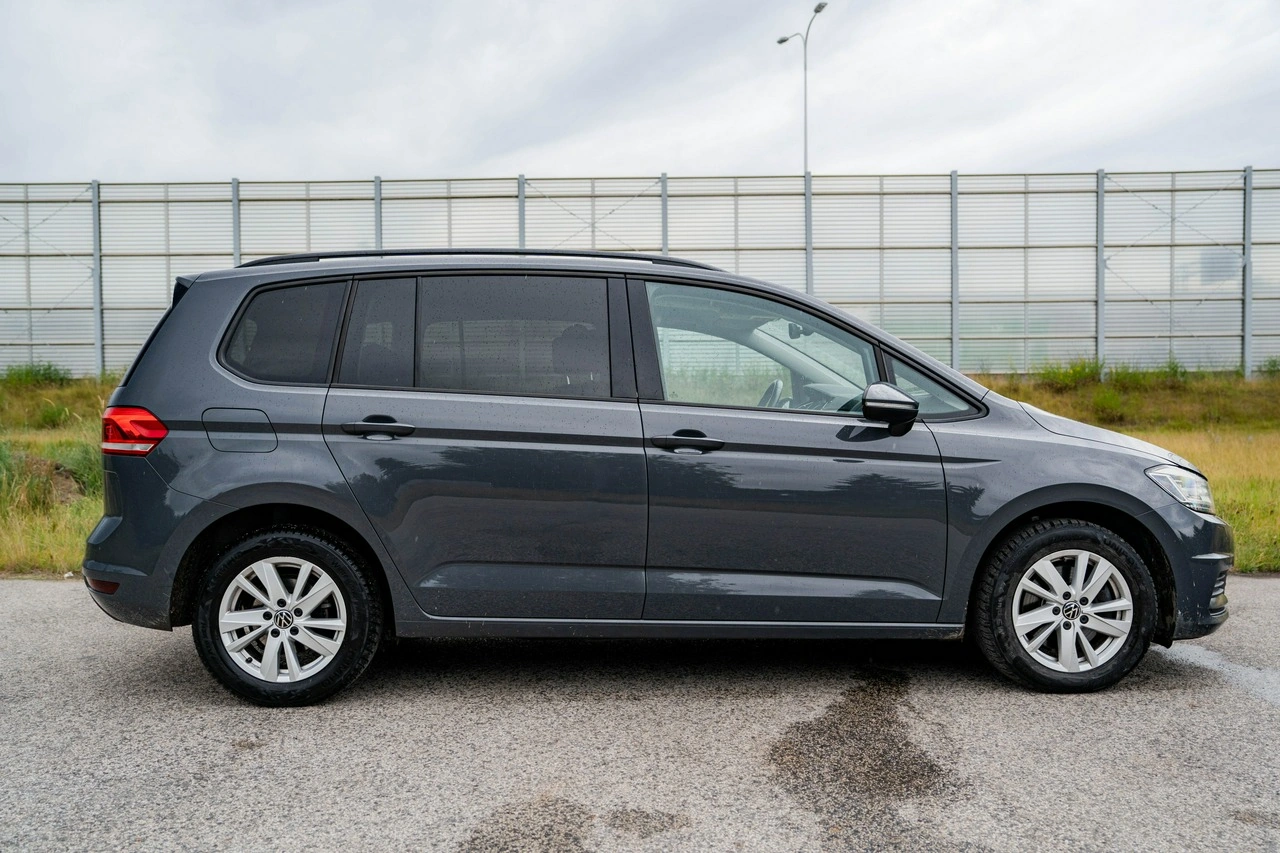 Volkswagen Touran - Zdjęcie 9