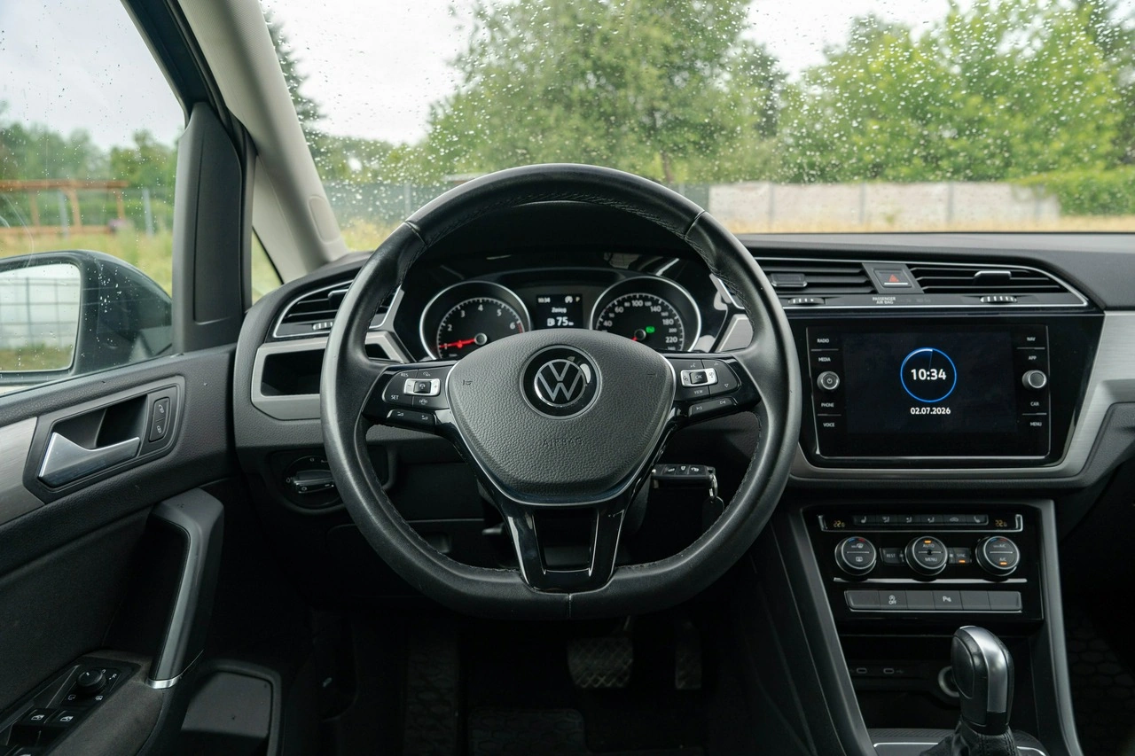 Volkswagen Touran - Zdjęcie 16