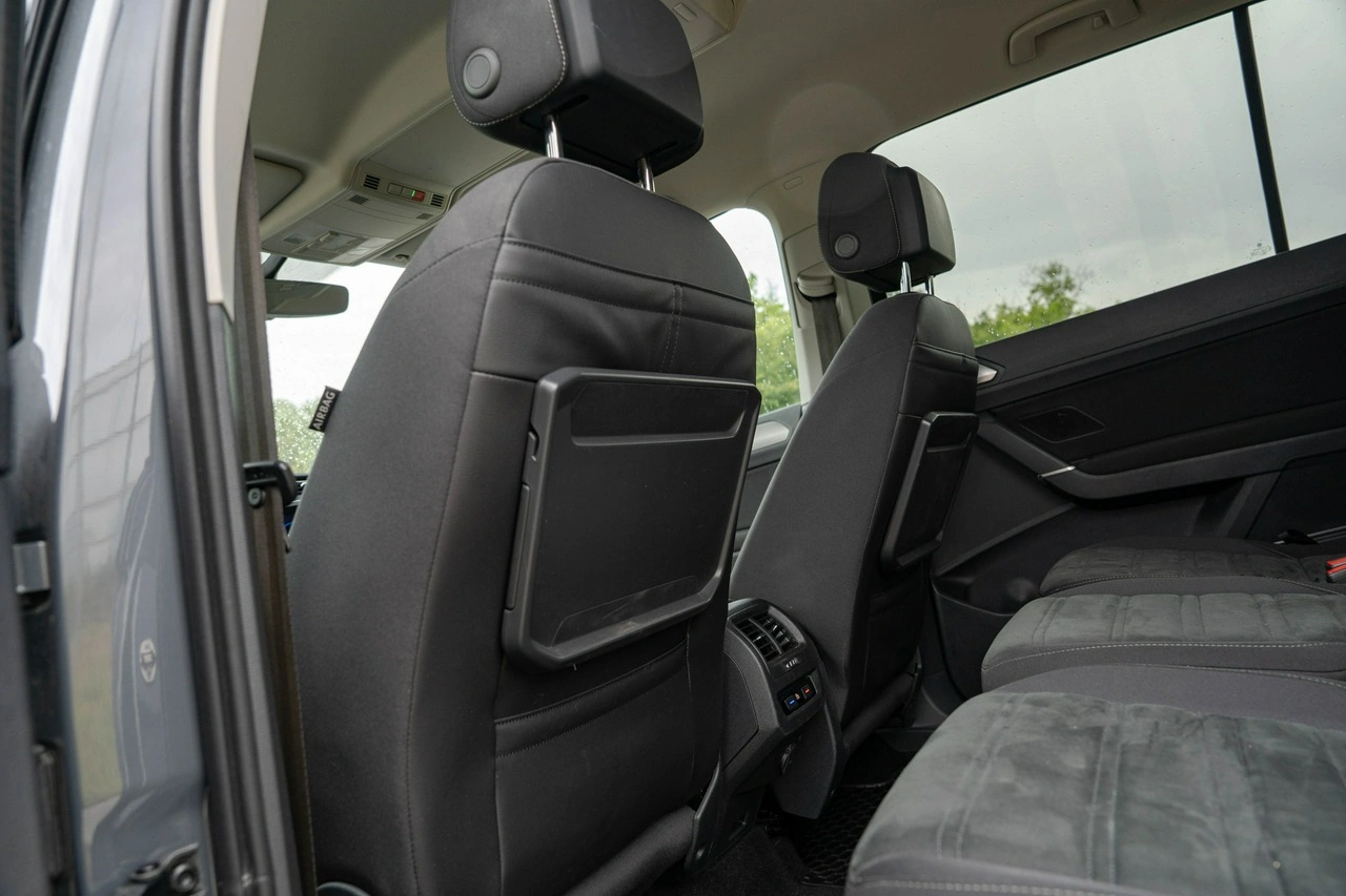 Volkswagen Touran - Zdjęcie 21