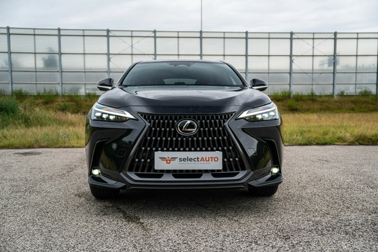 Lexus NX - Zdjęcie 1