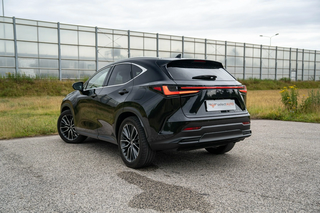 Lexus NX - Zdjęcie 3