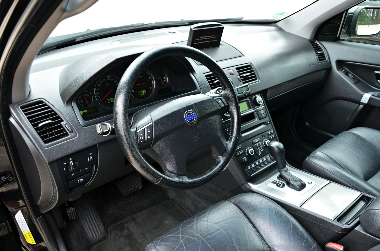 Volvo XC 90 - Zdjęcie 27