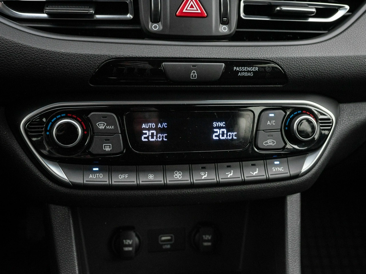 Hyundai i30 - Zdjęcie 17