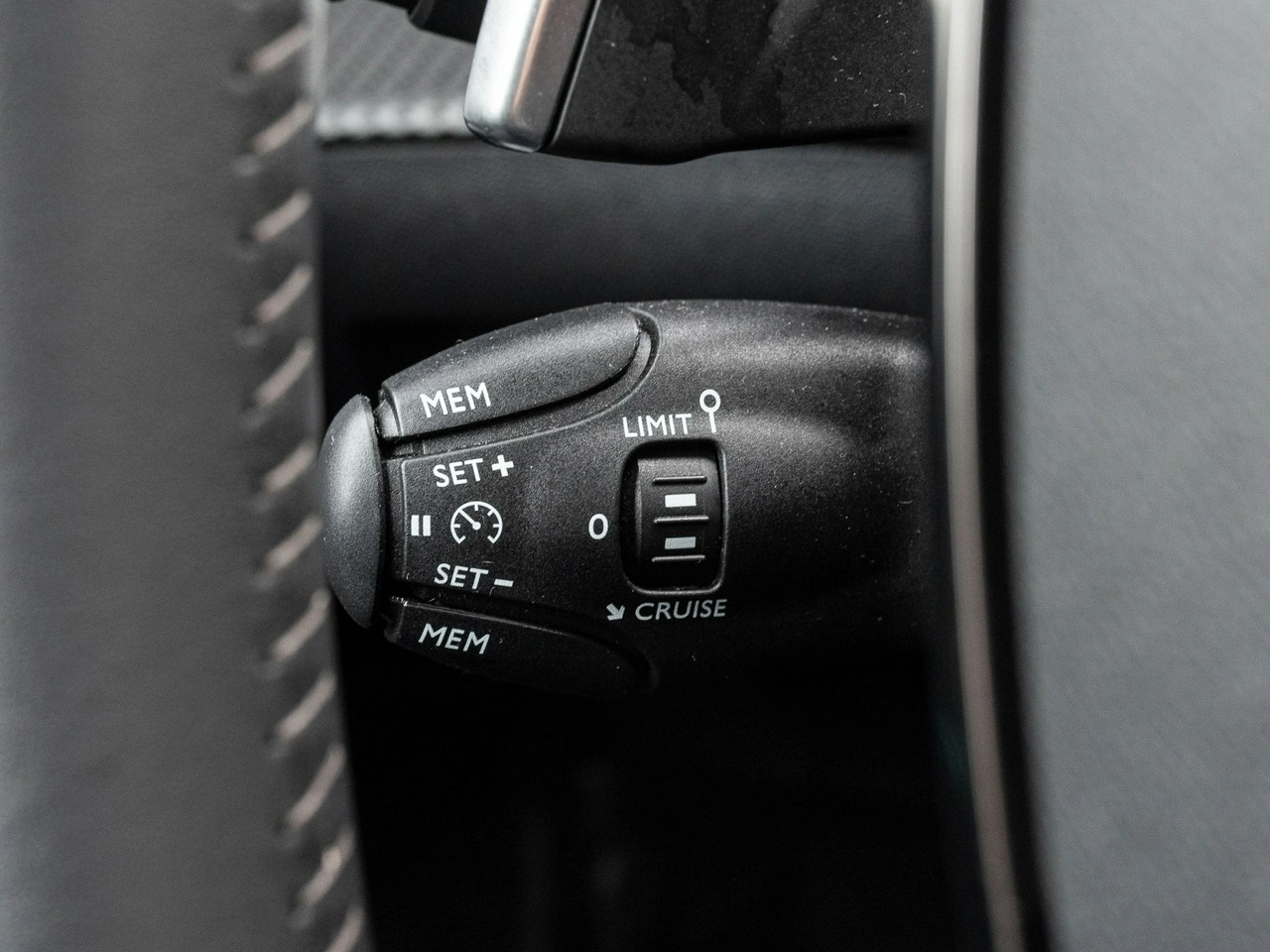 Peugeot 2008 - Zdjęcie 15