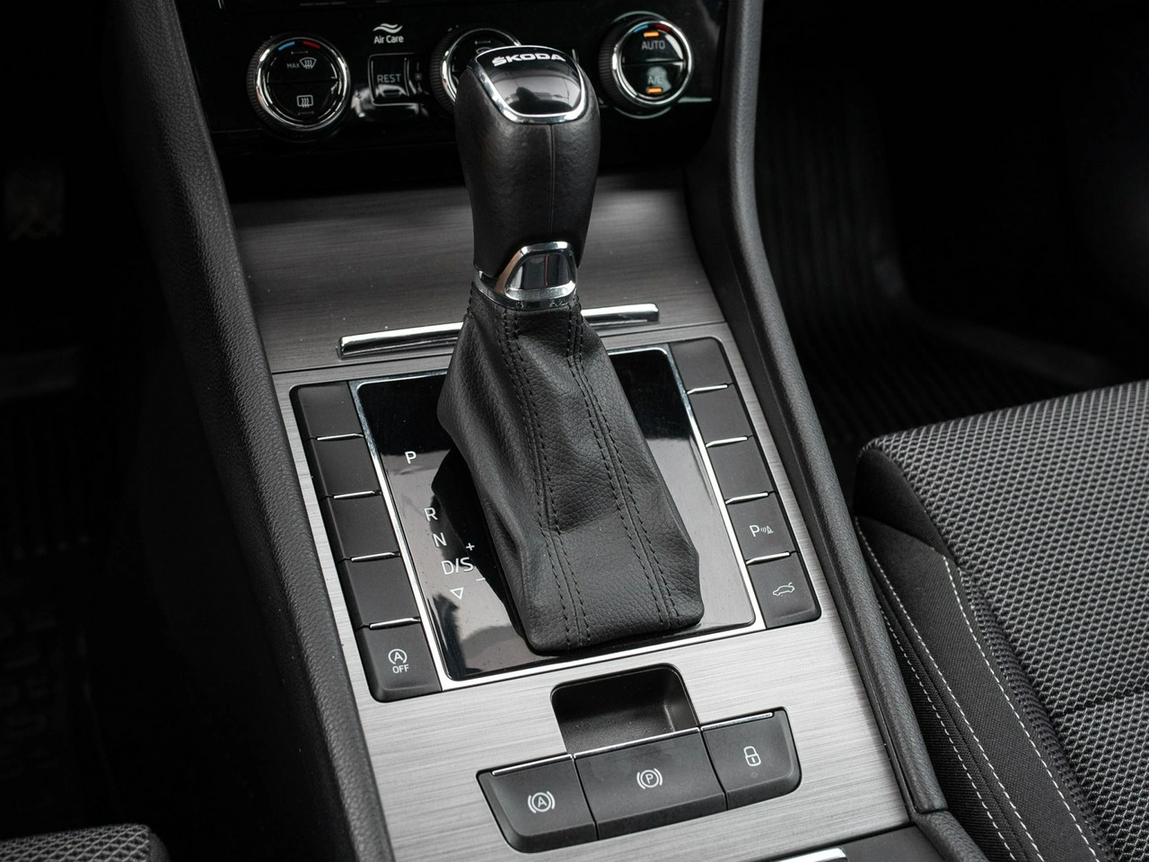 Skoda Superb - Zdjęcie 14