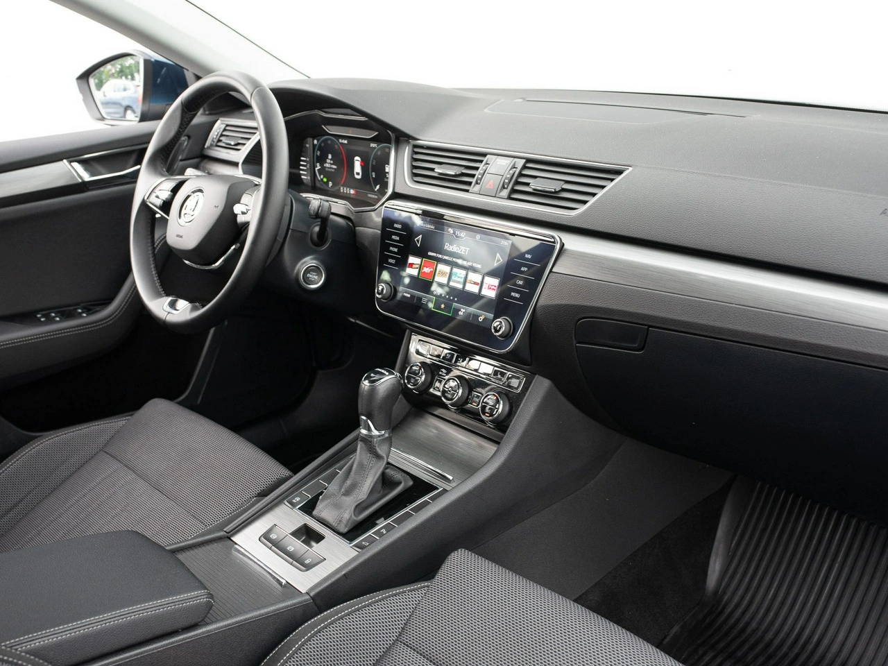 Skoda Superb - Zdjęcie 32