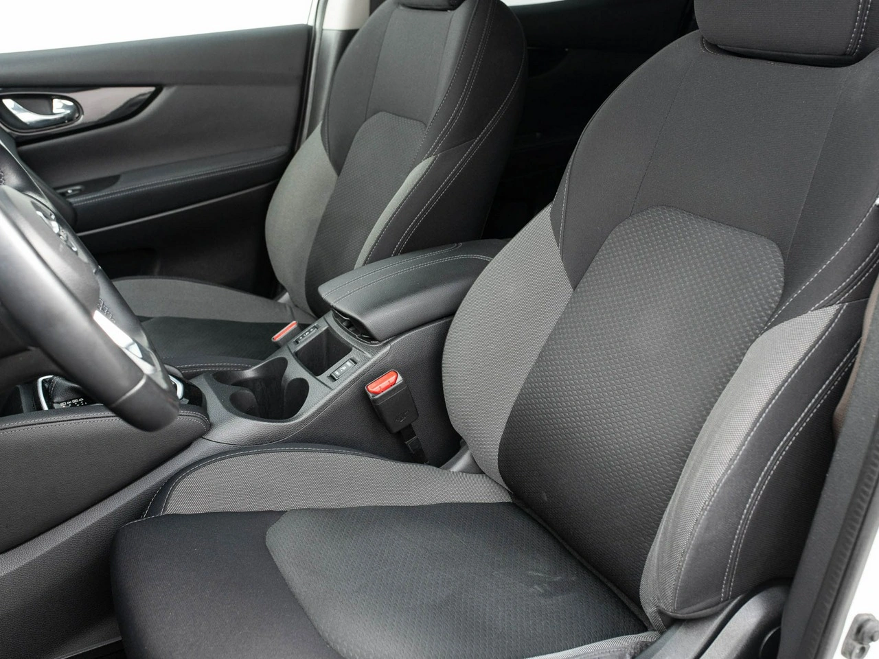 Nissan Qashqai - Zdjęcie 10