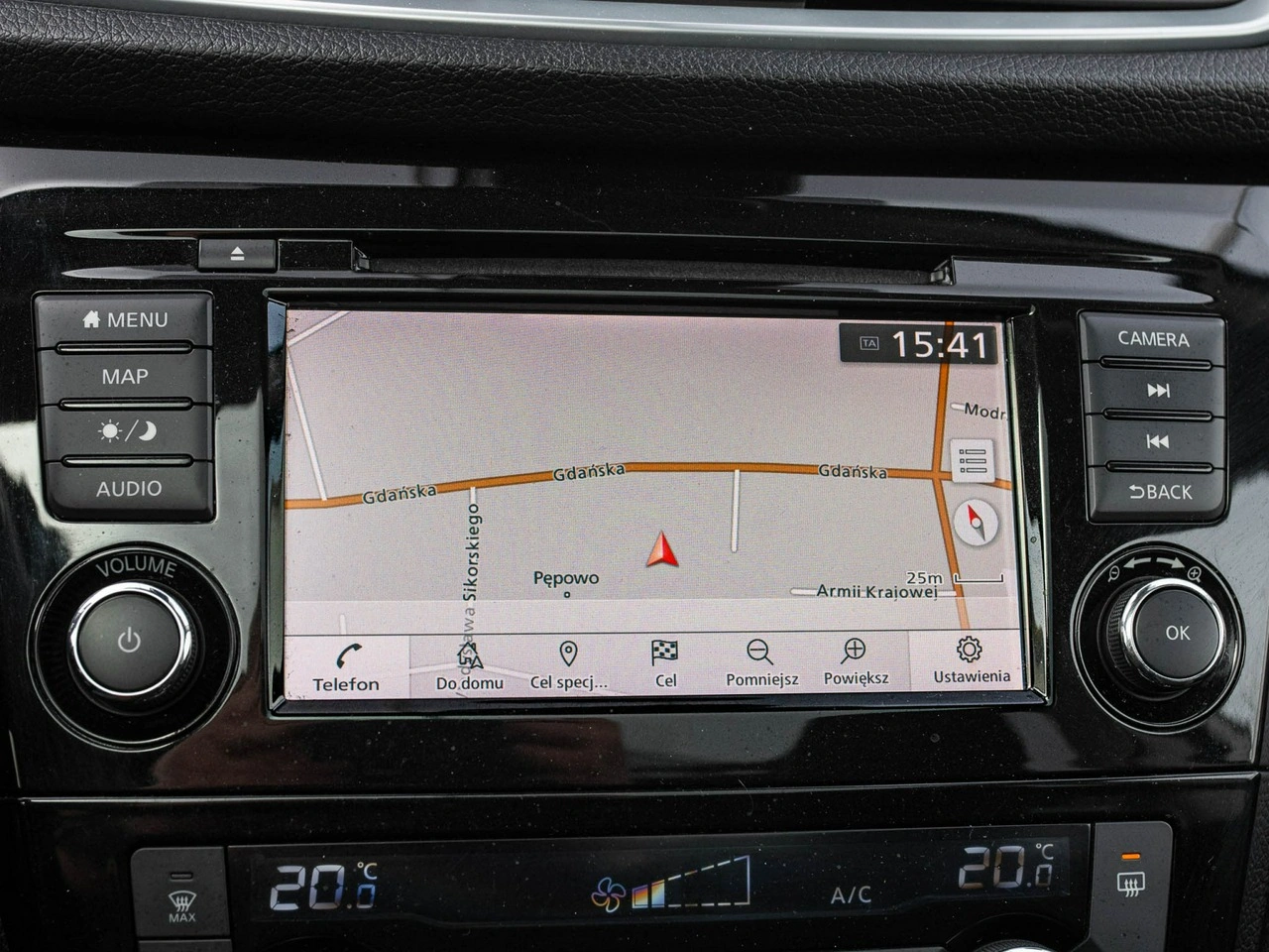 Nissan Qashqai - Zdjęcie 21