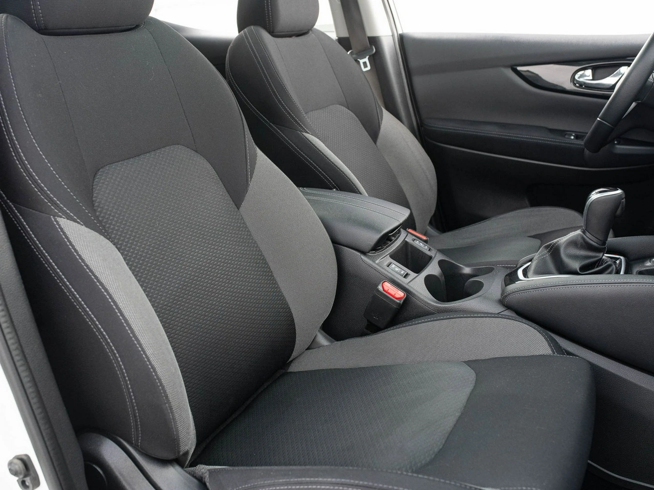 Nissan Qashqai - Zdjęcie 27