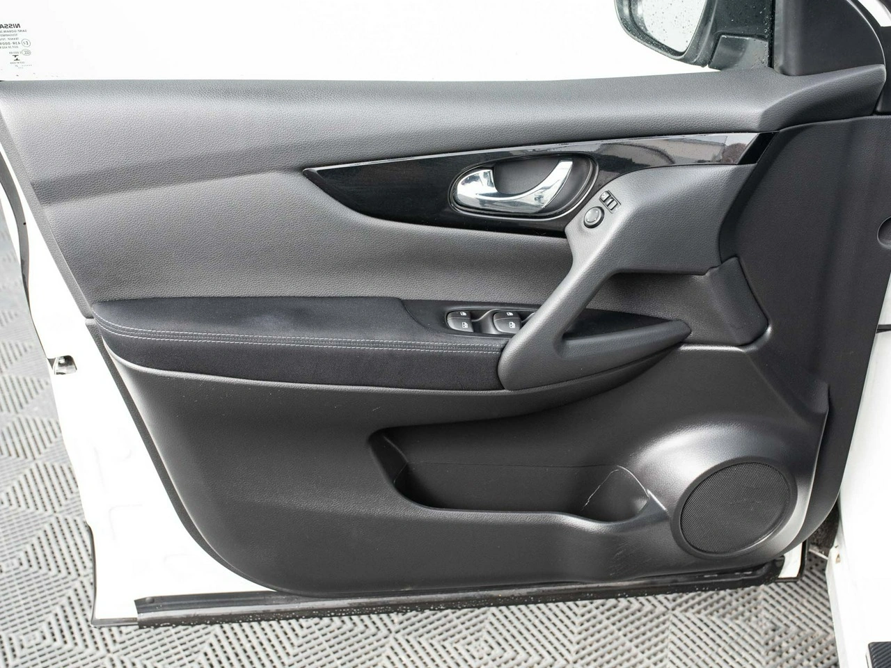 Nissan Qashqai - Zdjęcie 8