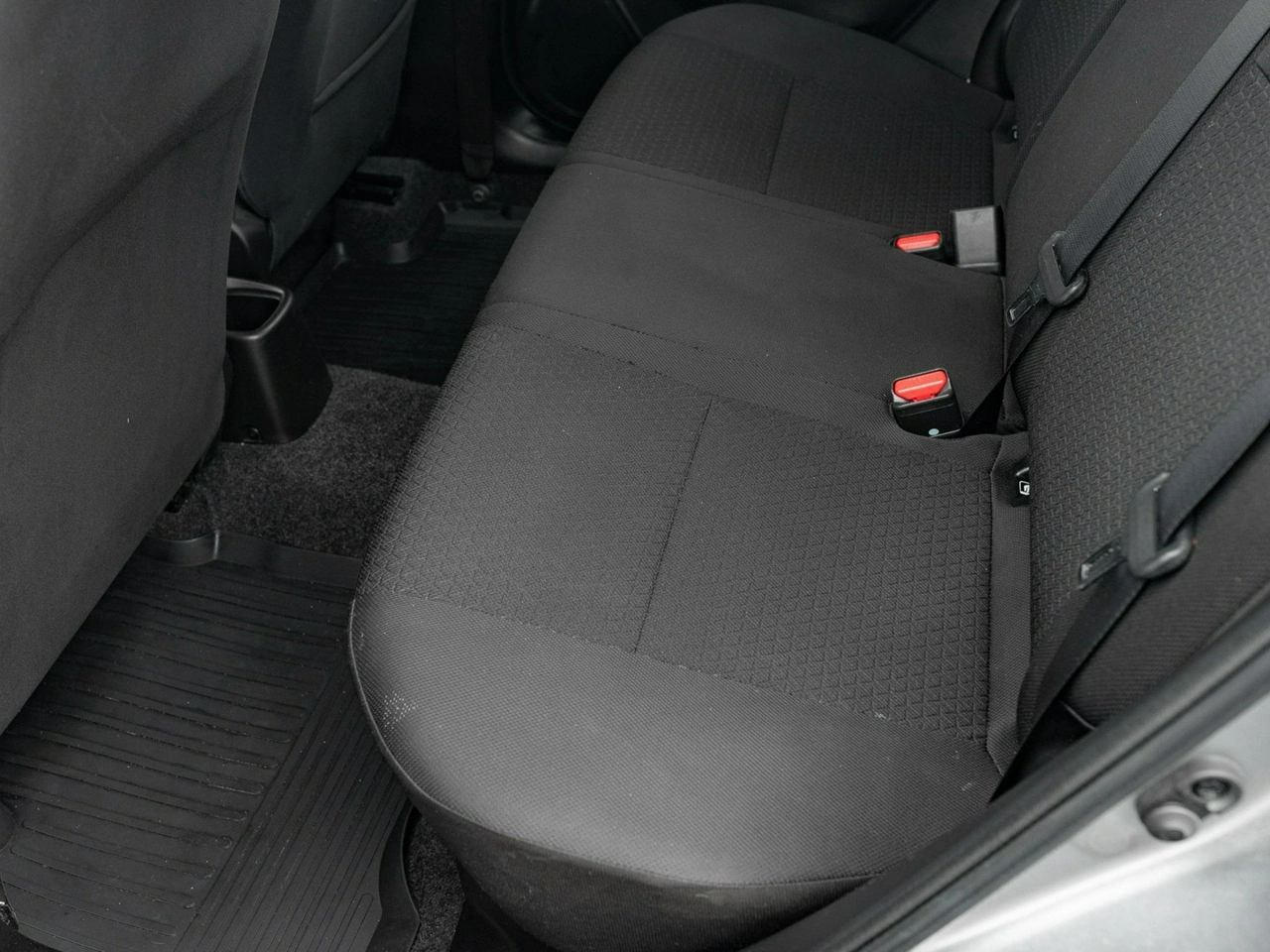 Suzuki Swift - Zdjęcie 18