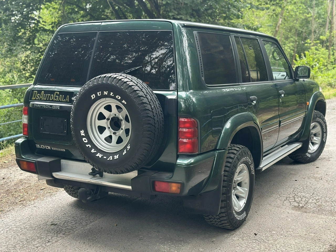 Nissan Patrol - Zdjęcie 10