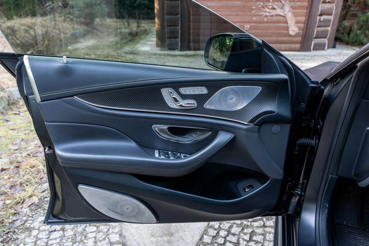 Mercedes AMG GT - Zdjęcie 38