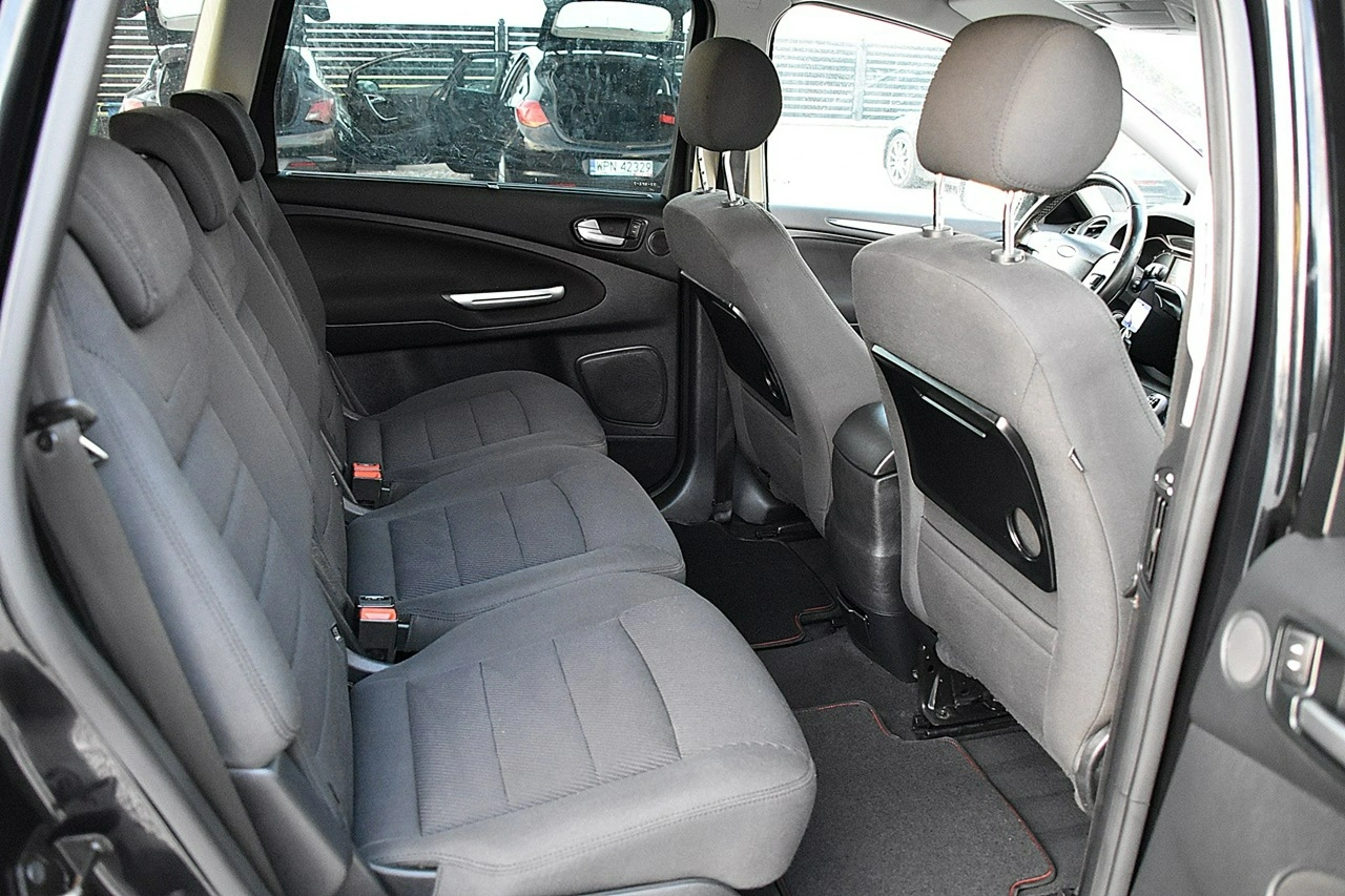 Ford S-Max - Zdjęcie 21