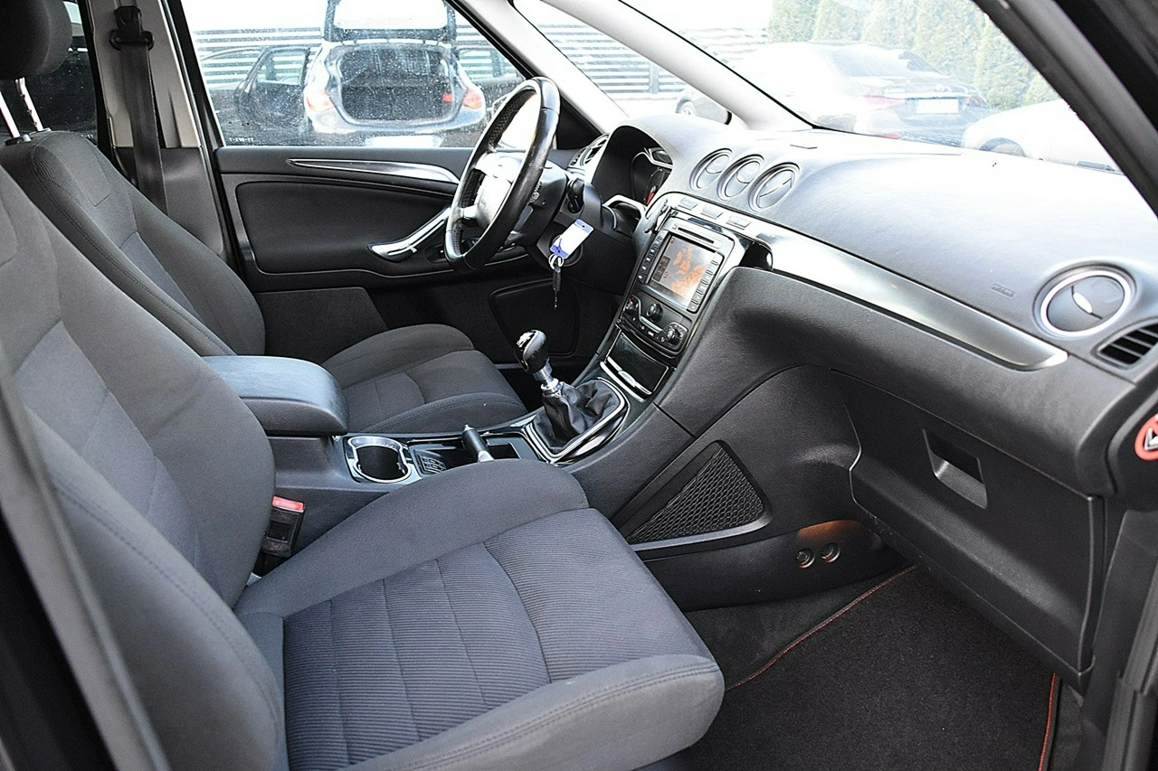 Ford S-Max - Zdjęcie 23