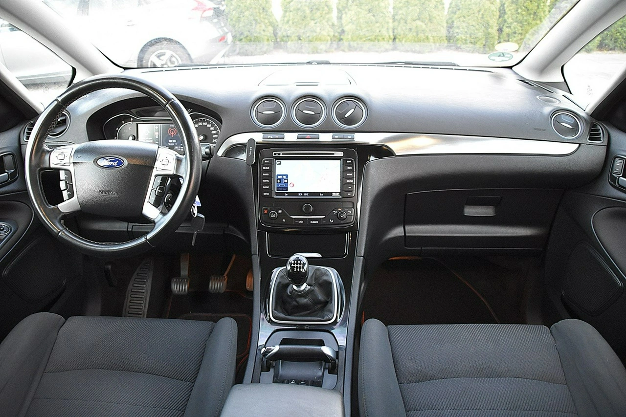 Ford S-Max - Zdjęcie 6