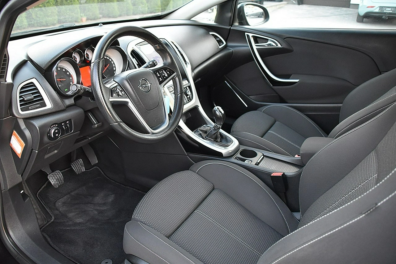 Opel Astra - Zdjęcie 17