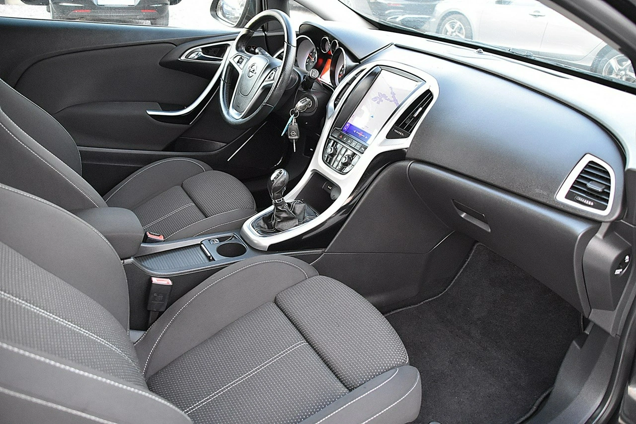 Opel Astra - Zdjęcie 19