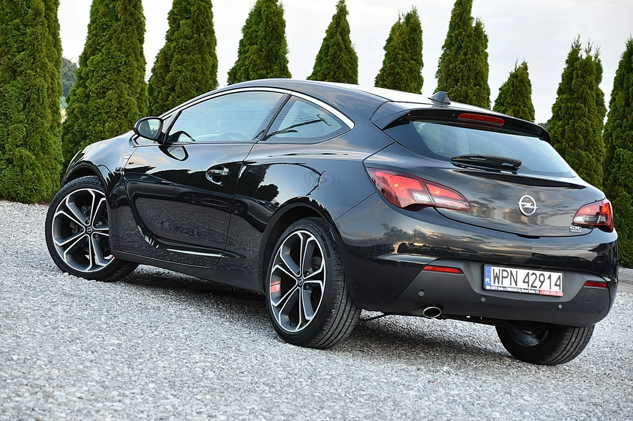 Opel Astra - Zdjęcie 2