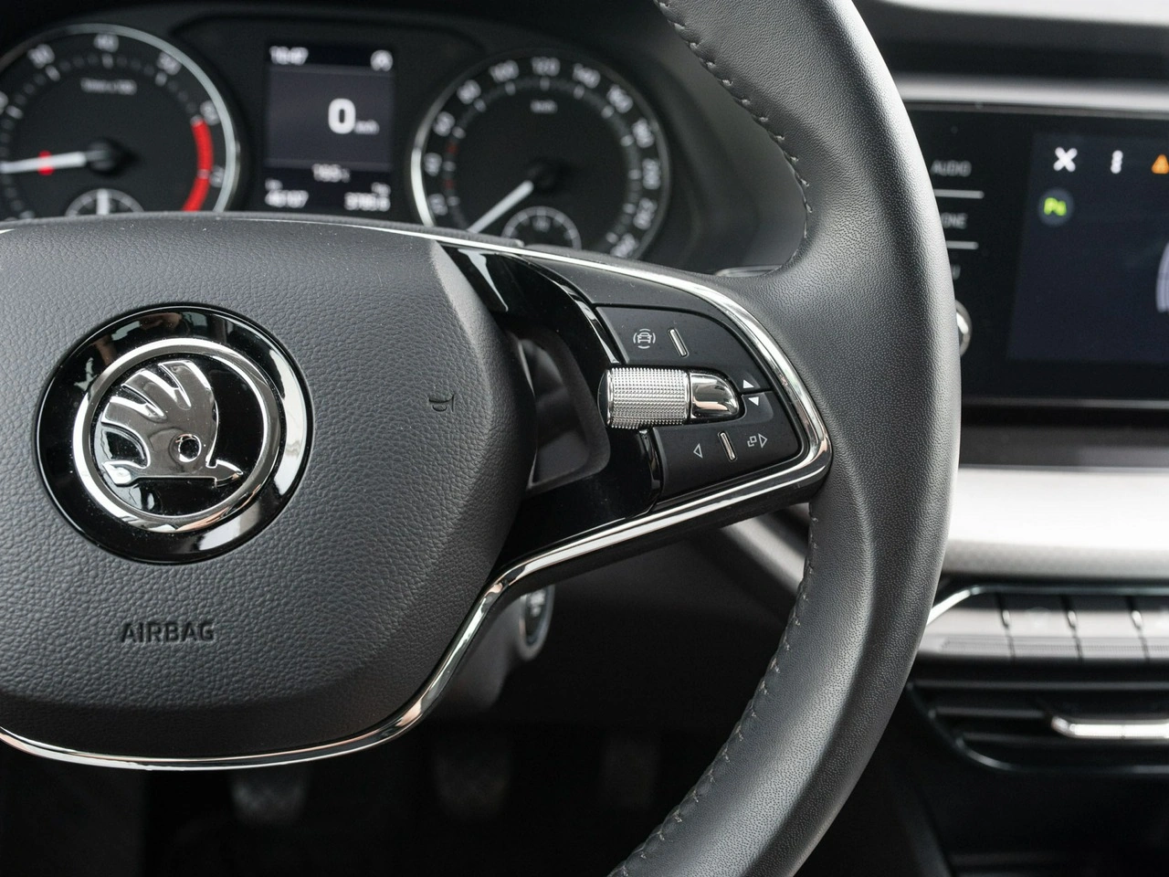 Skoda Octavia - Zdjęcie 13