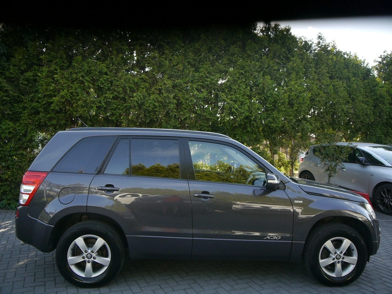 Suzuki Grand Vitara - Zdjęcie 11