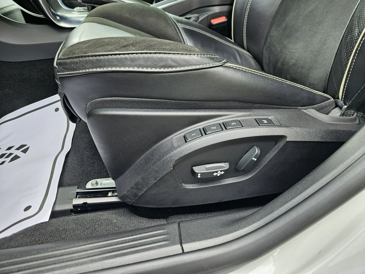 Volvo V40 - Zdjęcie 9